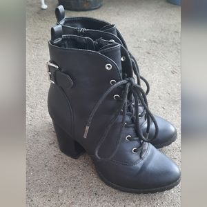 Zip up chunky heel combat booties